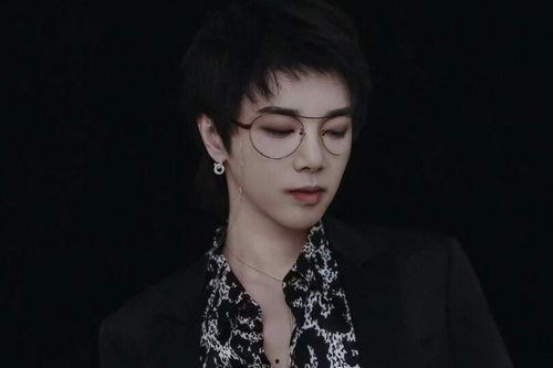 娱乐吃瓜酱华晨宇,娱乐吃瓜界的风云人物